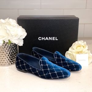 Chanel Blue Velvet Loafers Mocassins Silver Logo Diamond Pattern Flats - Size 38